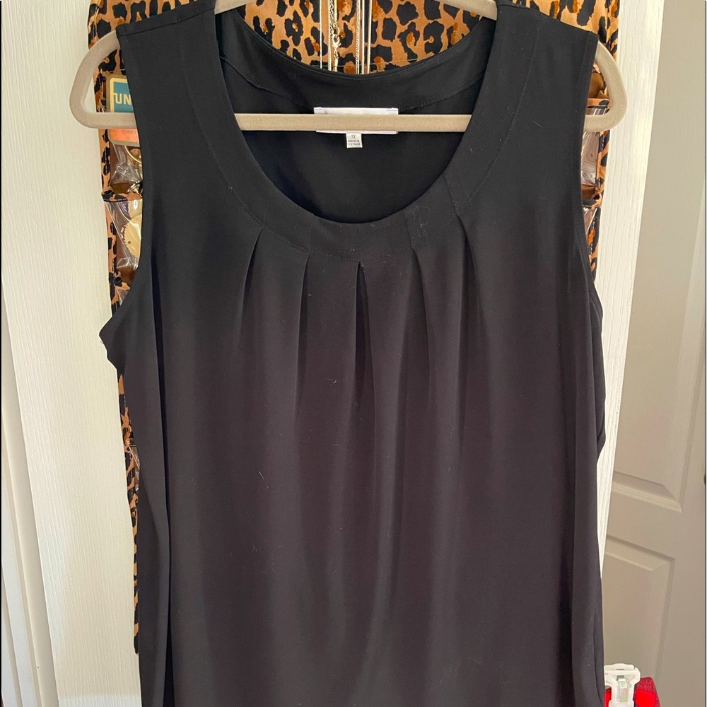 Jones Studio Separates Sleeveless Top. Size 1X
